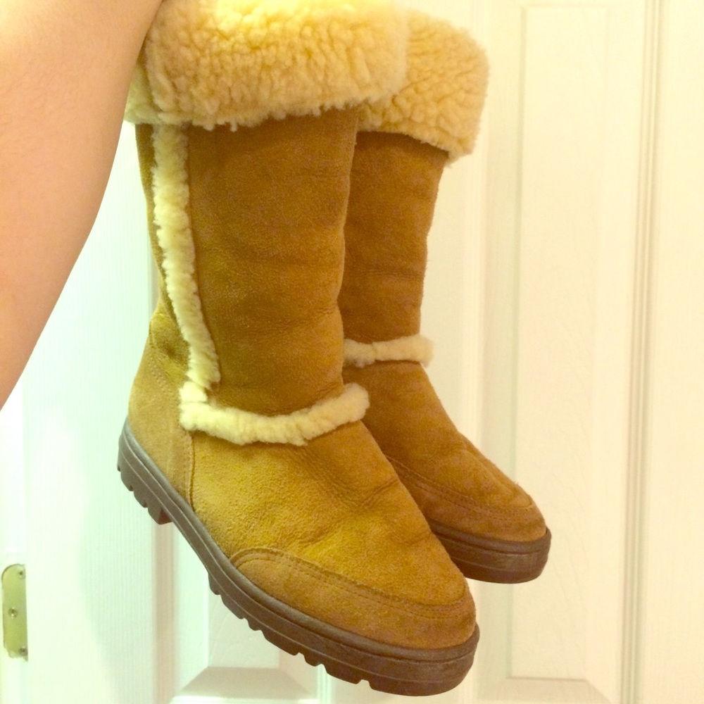 Adorable Vintage Ugg Boots
